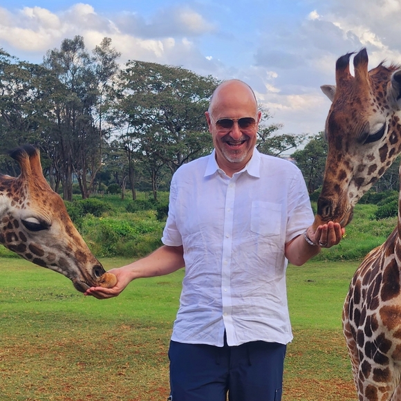 Meet your Posher, Joe - Picture 7 of 9